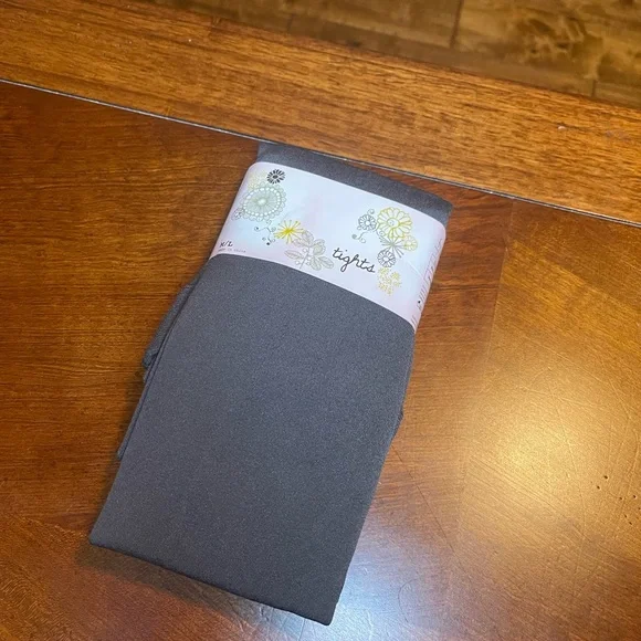 Francesca’s thick tights. Gray. NWL. Never used - Picture 3 of 4